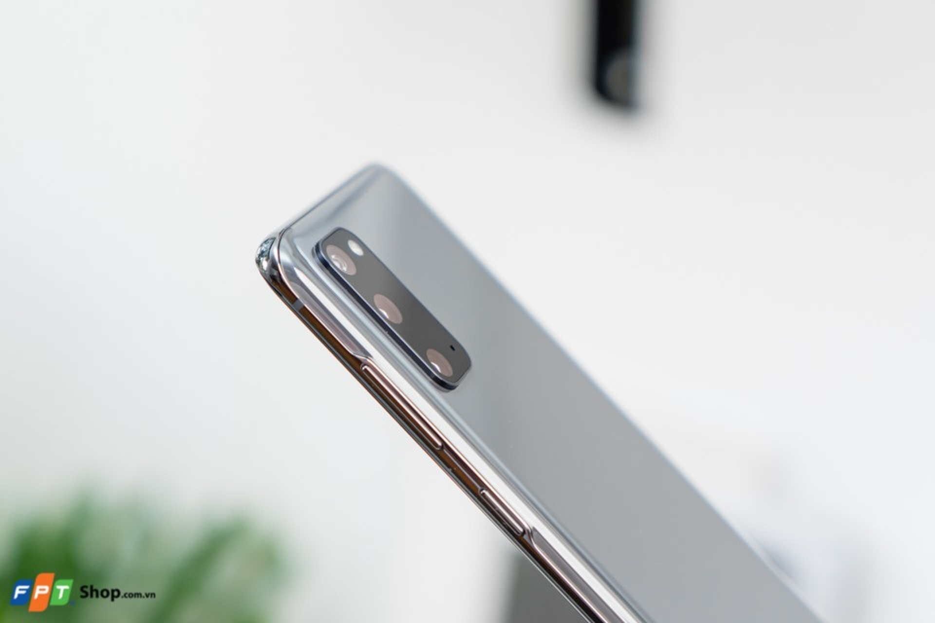 https://fptshop.com.vn/