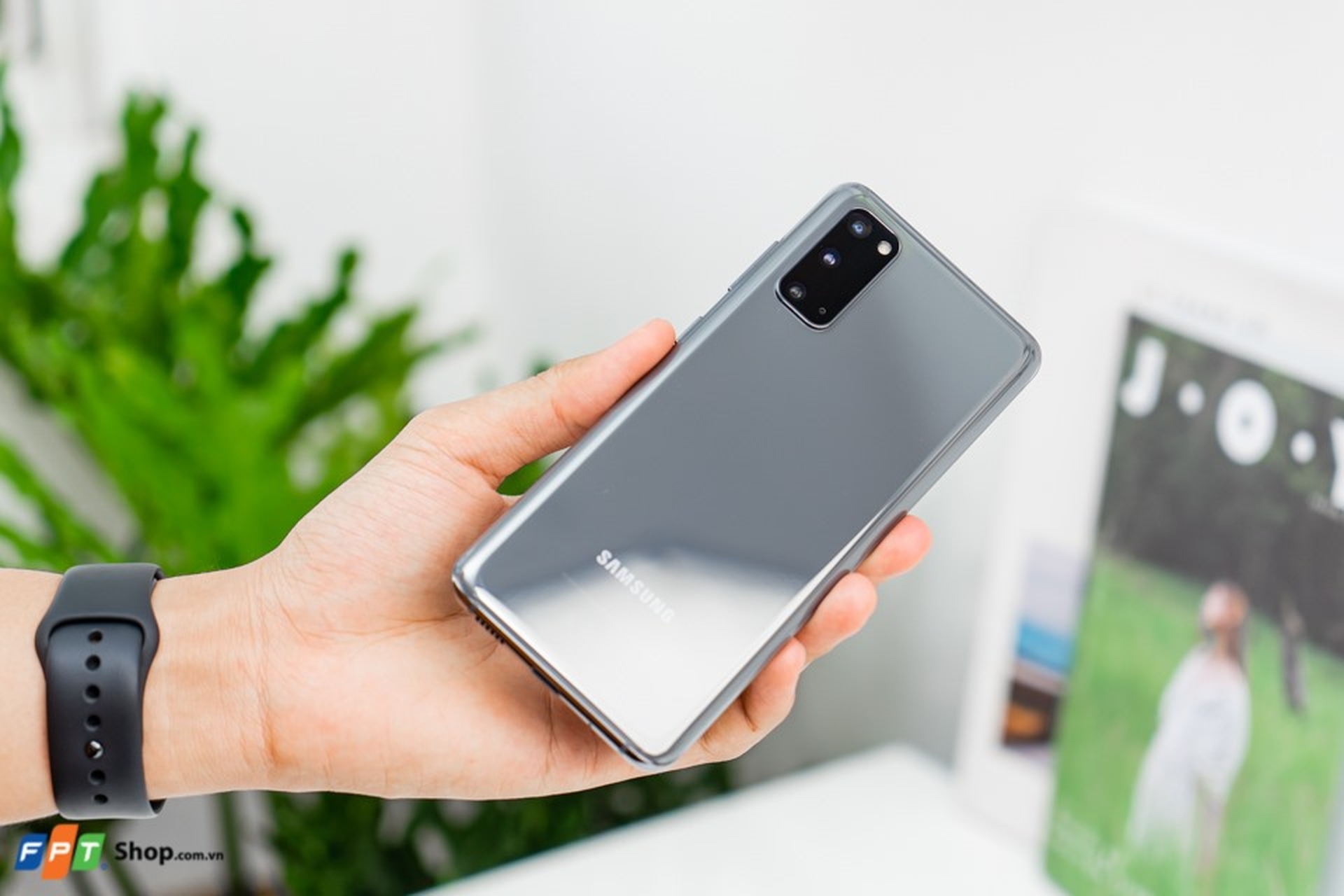 https://fptshop.com.vn/