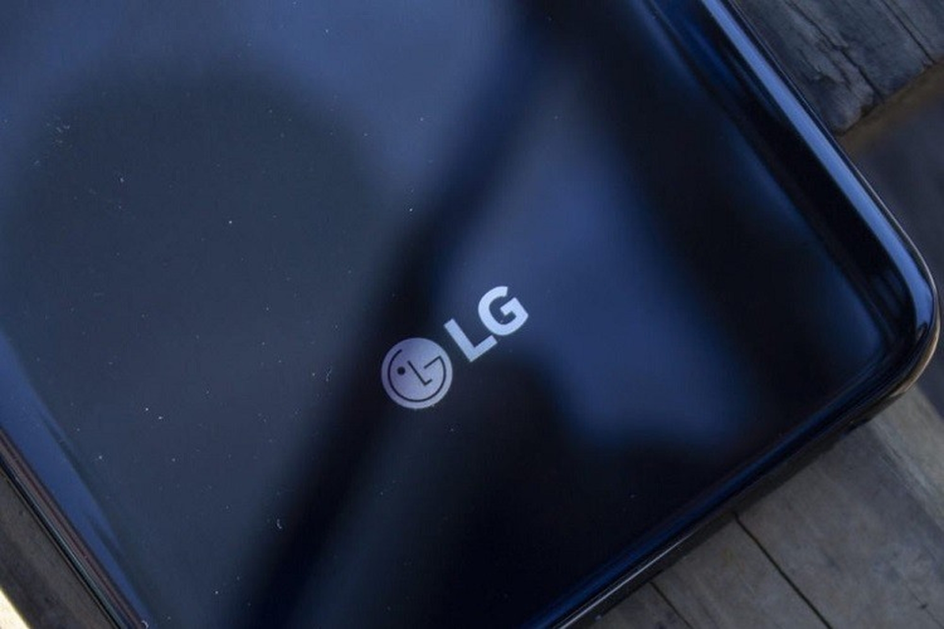 Fan LG đâu rồi, hãng chuẩn bị trình làng nhiều smartphone 5G tầm trung, tha hồ mà lựa chọn