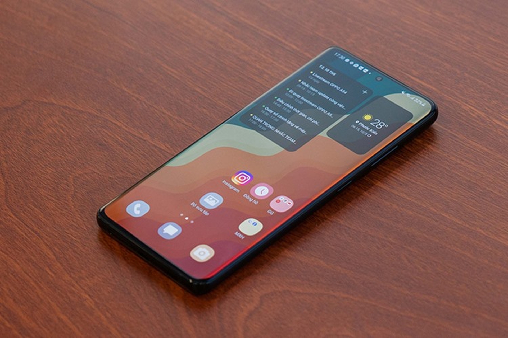 Samsung Galaxy S21 Ultra: Trợ thủ đắc lực của hội "cuồng việc”