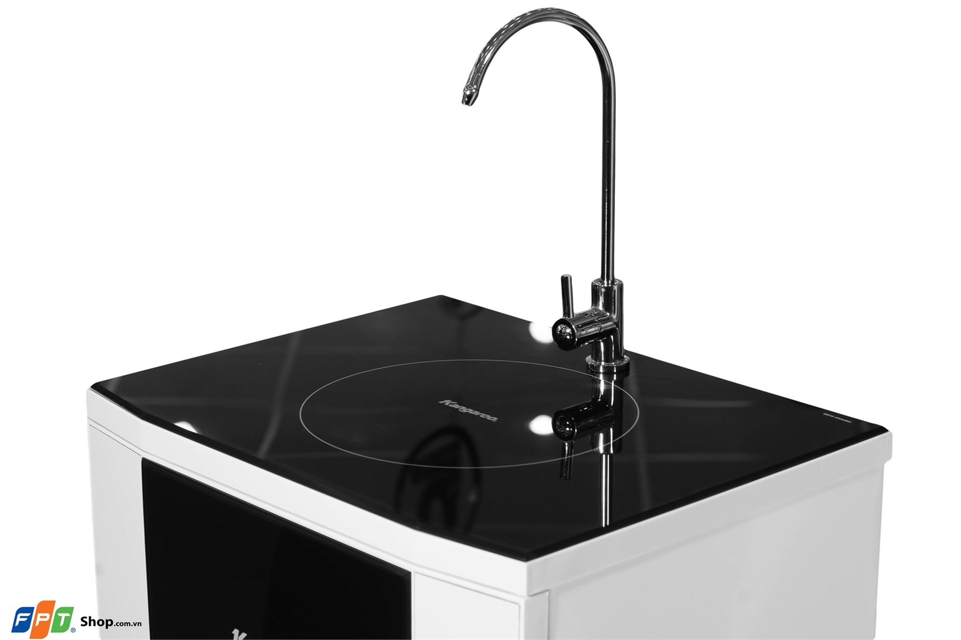 https://fptshop.com.vn/