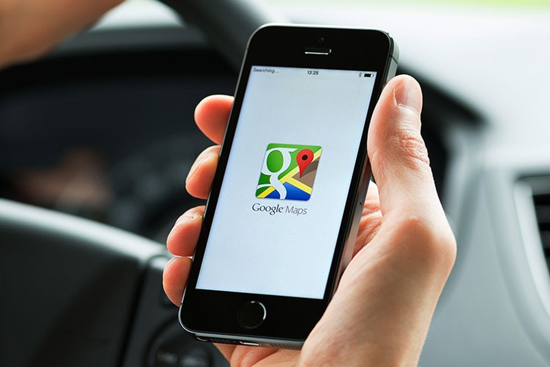 Cách tìm cây ATM gần nhất trên điện thoại qua Google Maps