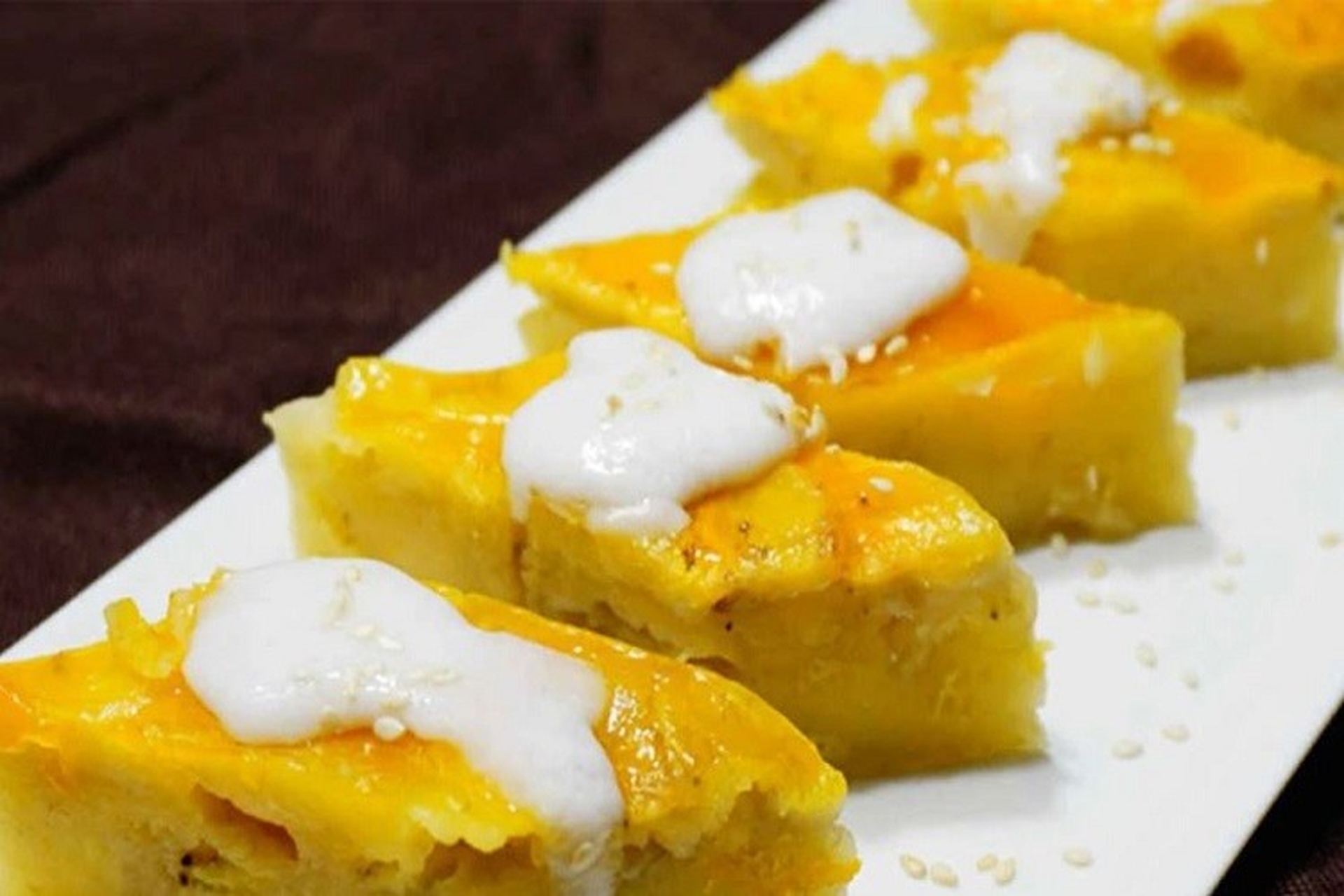 Chuối chín làm món gì? Sáng tạo thực đơn với 5 món ăn từ chuối chín cực ngon, cực dễ