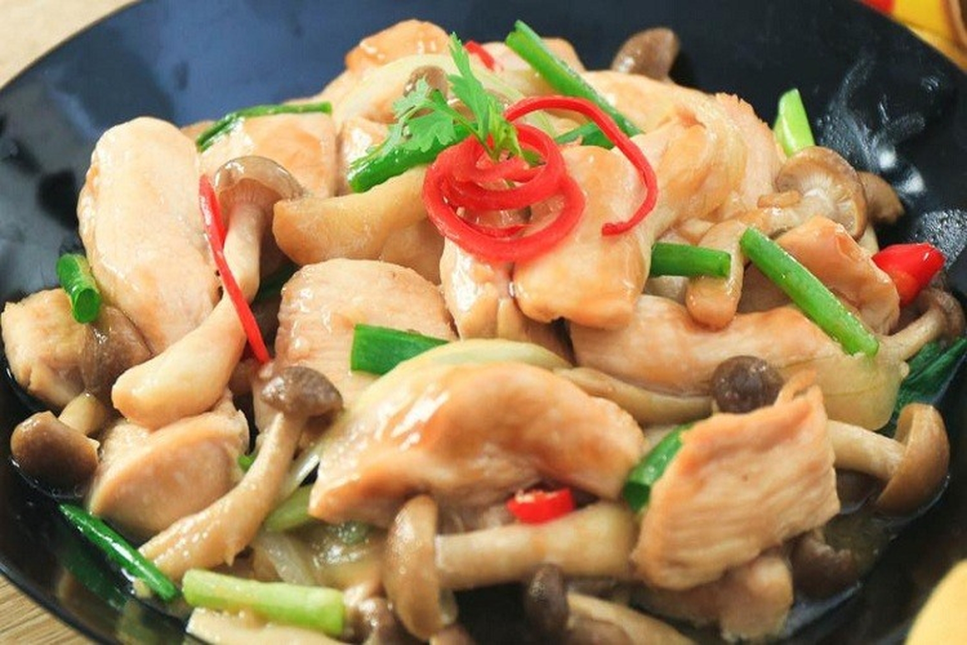 3 cách làm nấm đùi gà xào thơm ngon, bổ dưỡng, dễ làm, phù hợp với mọi gia đình
