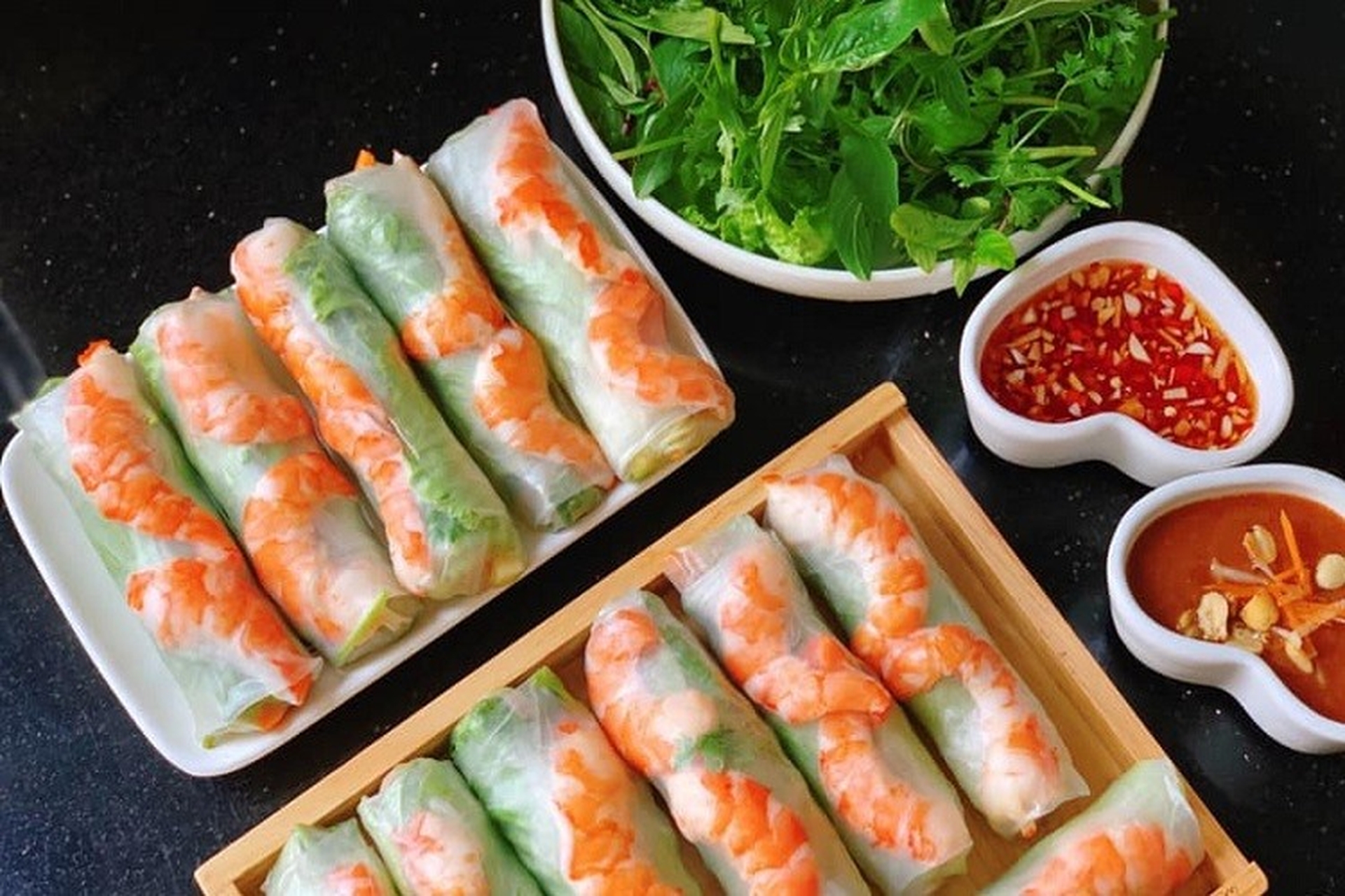 Trổ tài cùng cách làm gỏi cuốn tôm thịt hấp dẫn, lạ miệng