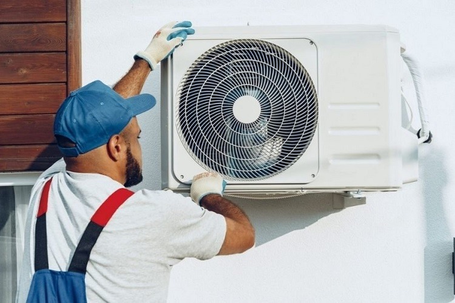 Cục nóng điều hòa lúc chạy lúc không: Tìm hiểu 6 nguyên nhân phổ biến và cách khắc phục