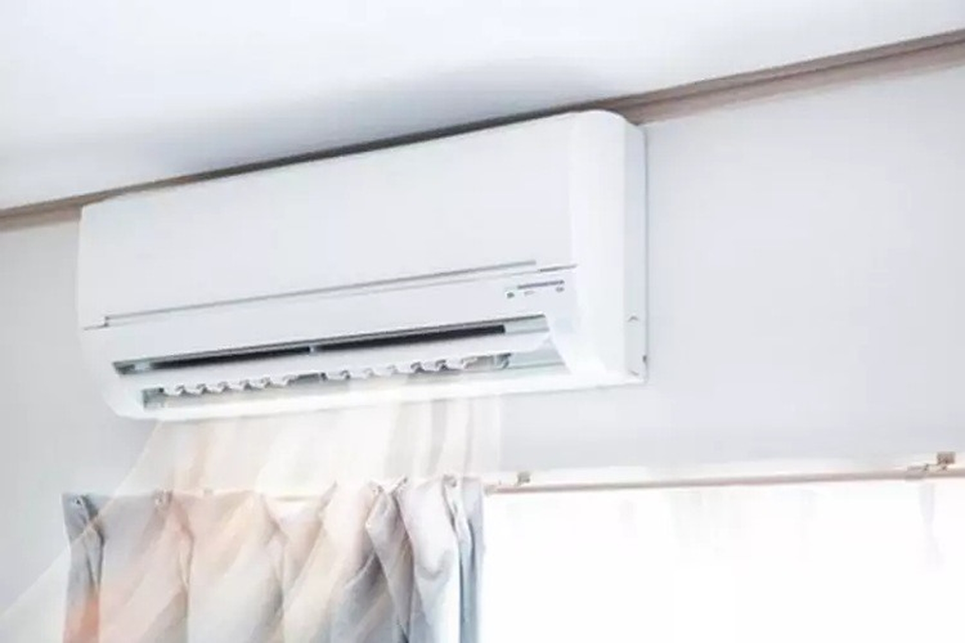 Top 12 dấu hiệu nhận biết máy lạnh bị hư và cách sửa chữa đơn giản tại nhà