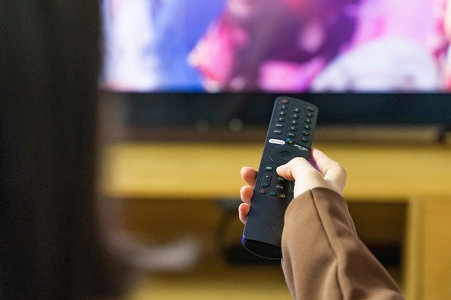 Remote tivi Sony: Hướng dẫn cách sử dụng và các tính năng hữu ích