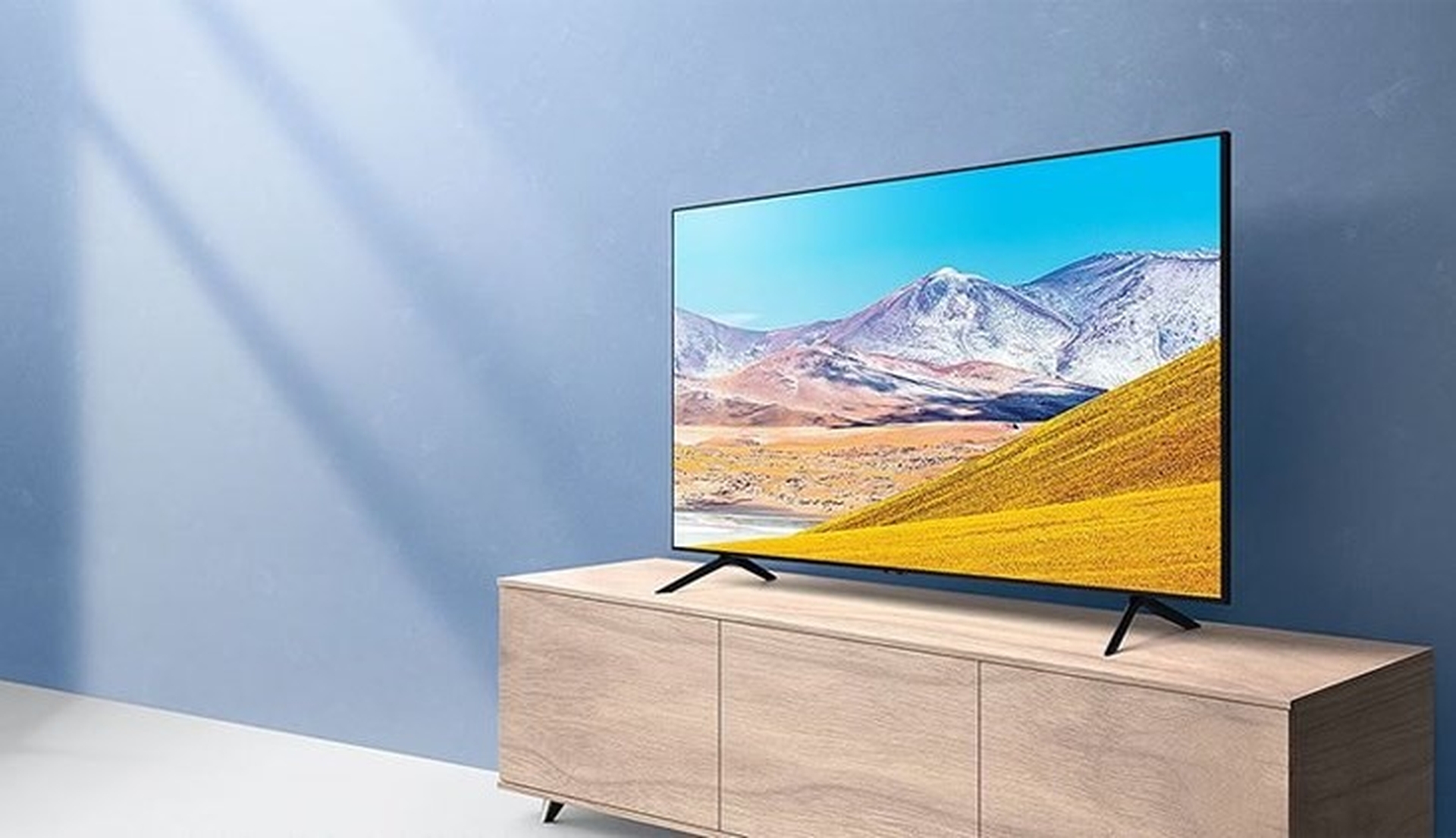 Tivi 70 inch có kích thước bao nhiêu? Những tính năng nổi bật