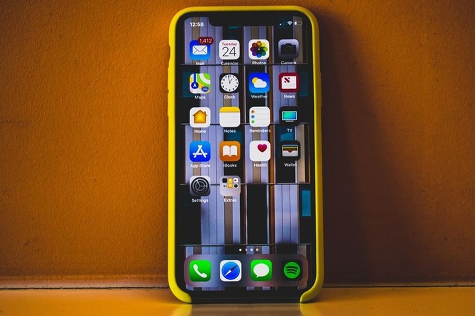 Những chiếc iPhone nào sẽ không được “lên đời” iOS 17 và tại sao?