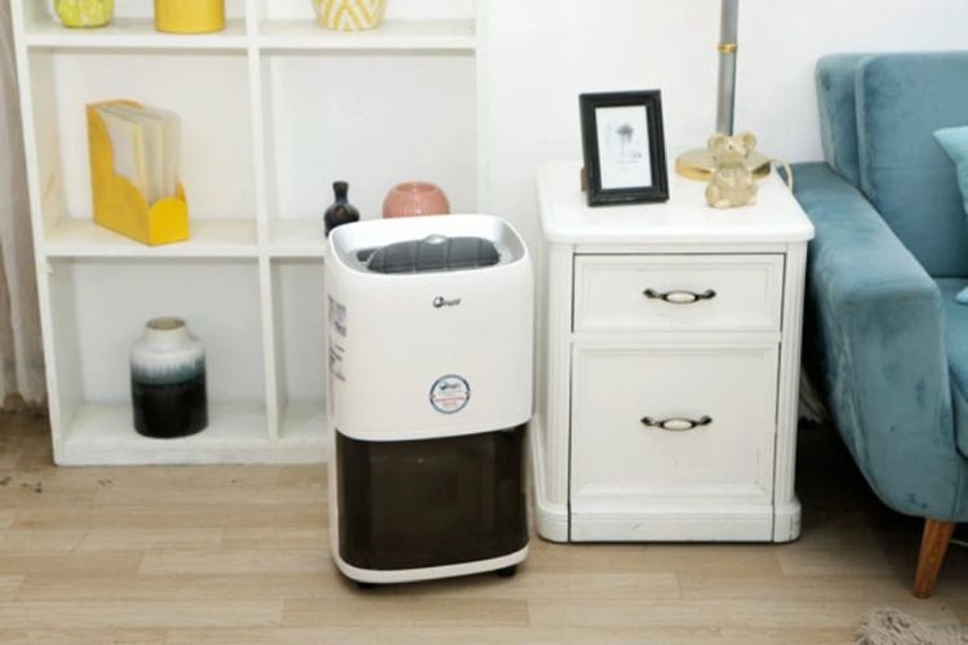 Review máy hút ẩm FujiE HM-918EC: Giải pháp chống ẩm mốc cho gia đình