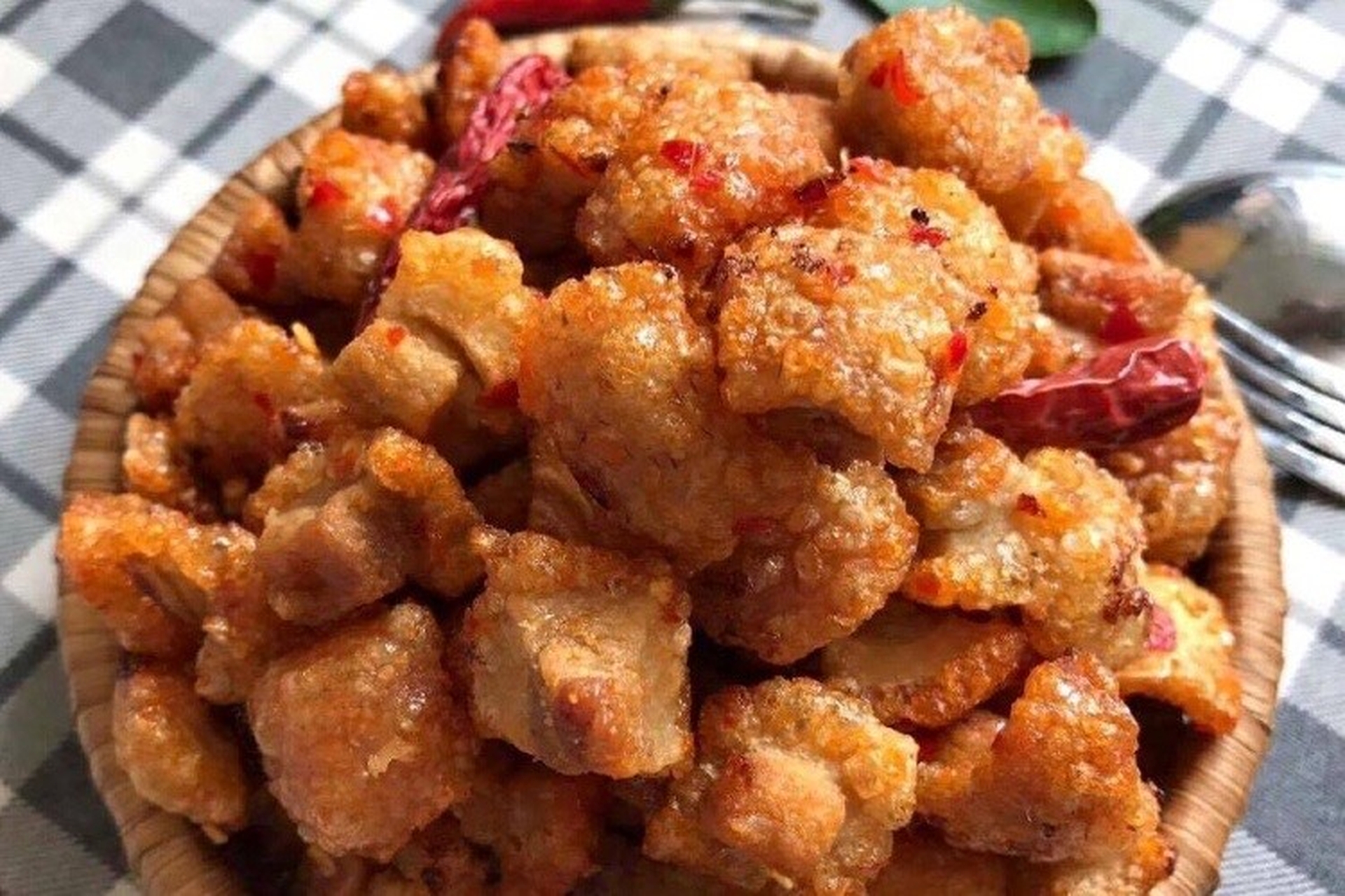 Bật mí cách làm tóp mỡ bằng nồi chiên không dầu thơm ngon, giòn tan