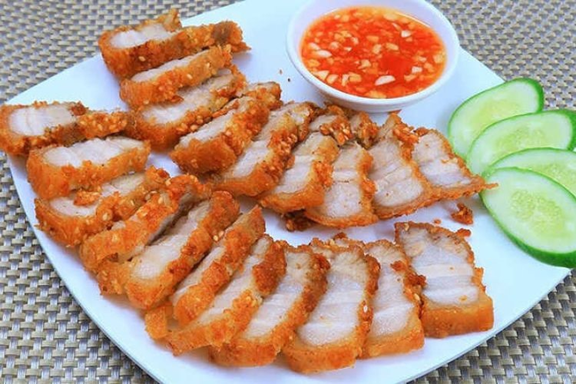 3. Cách làm thịt áp chảo giòn bì chi tiết