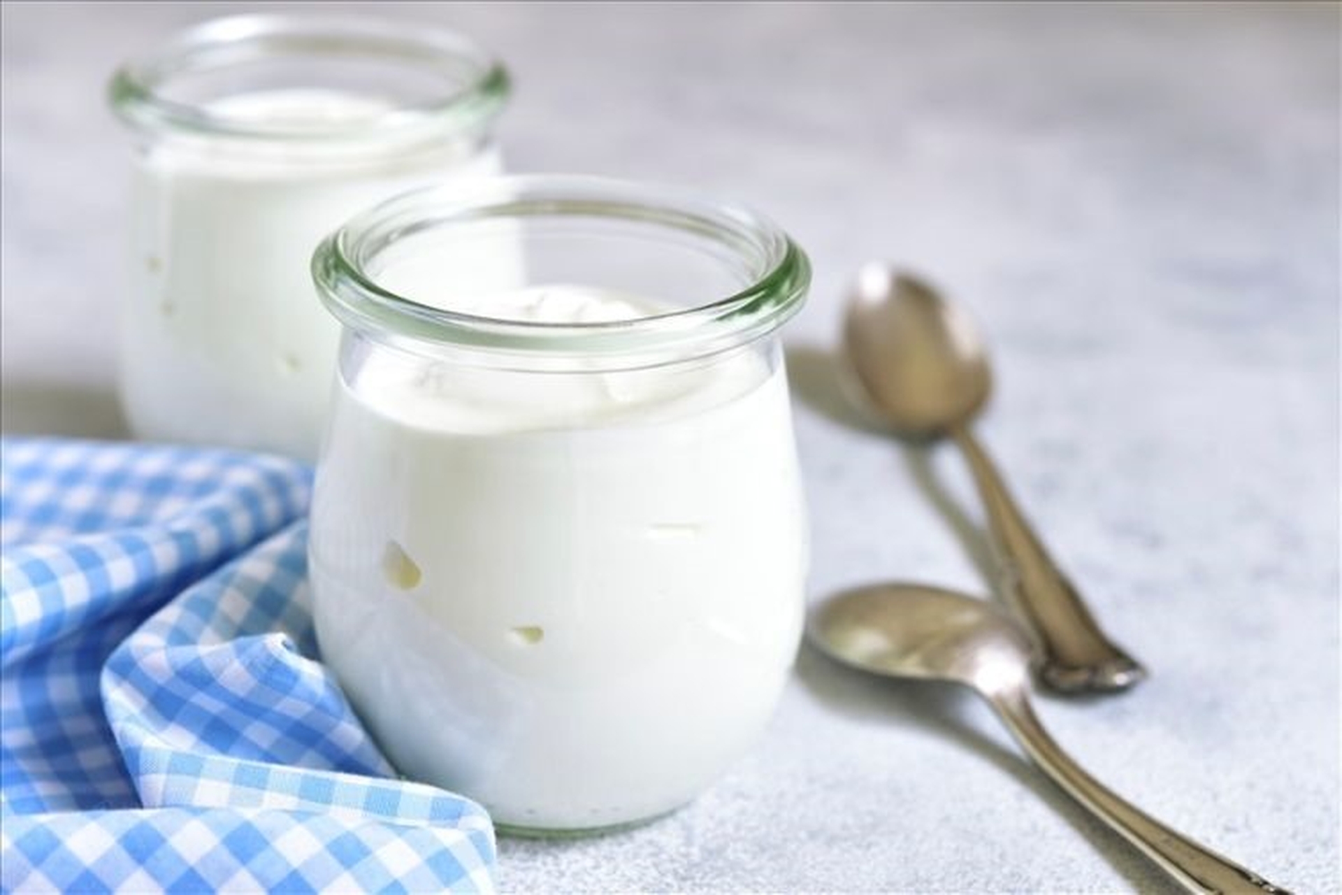 Ăn sữa chua đúng cách như thế nào để tốt cho sức khoẻ và tránh gây phản tác dụng?