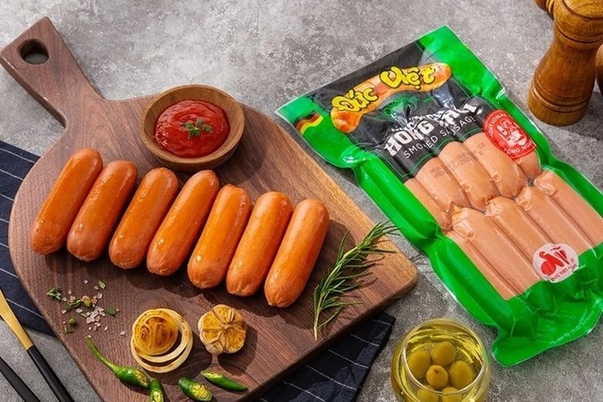Cách bảo quản xúc xích khi không có tủ lạnh để đảm bảo an toàn thực phẩm, xúc xích luôn tươi ngon