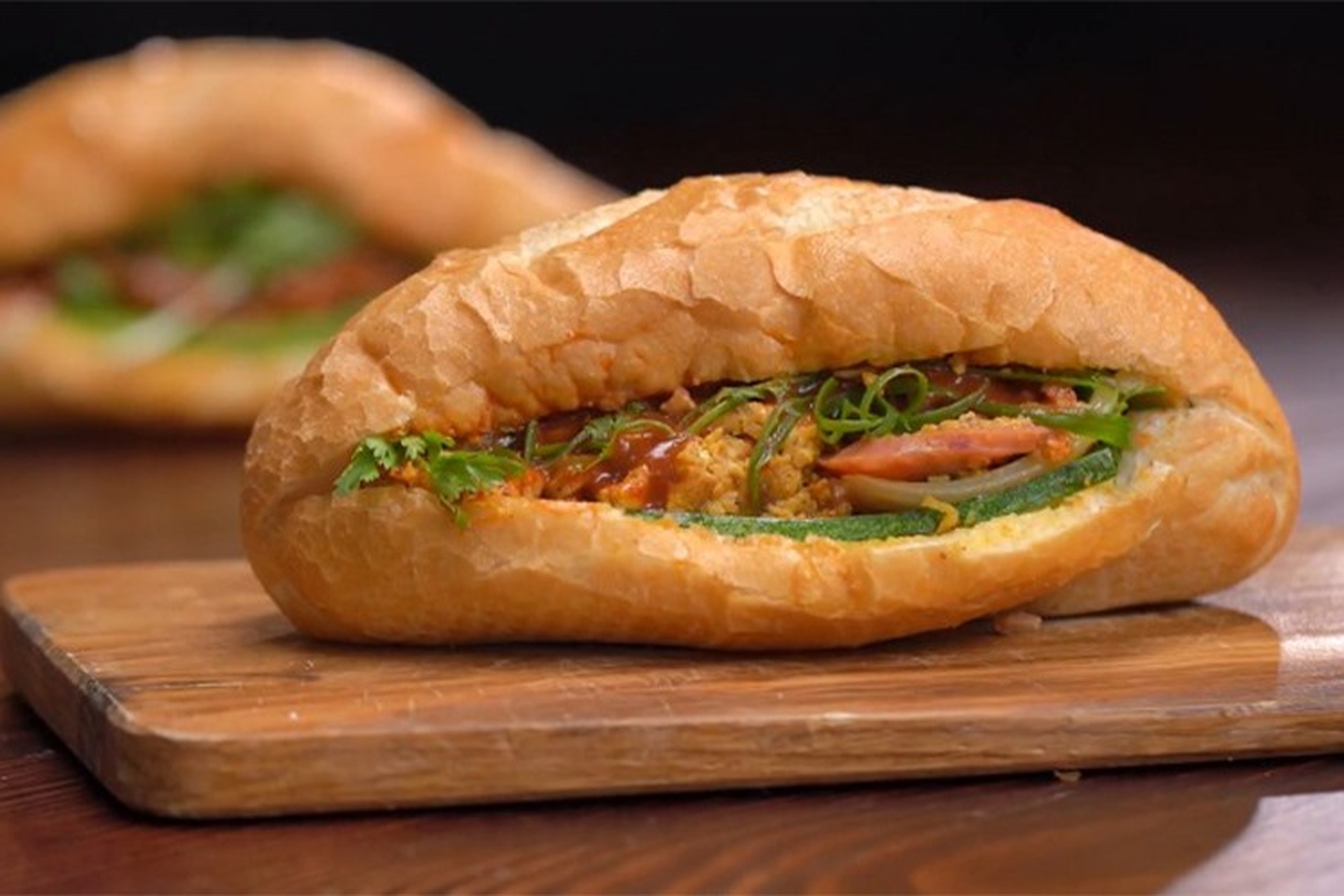 Banh mi dan to, banh mi in hanoi