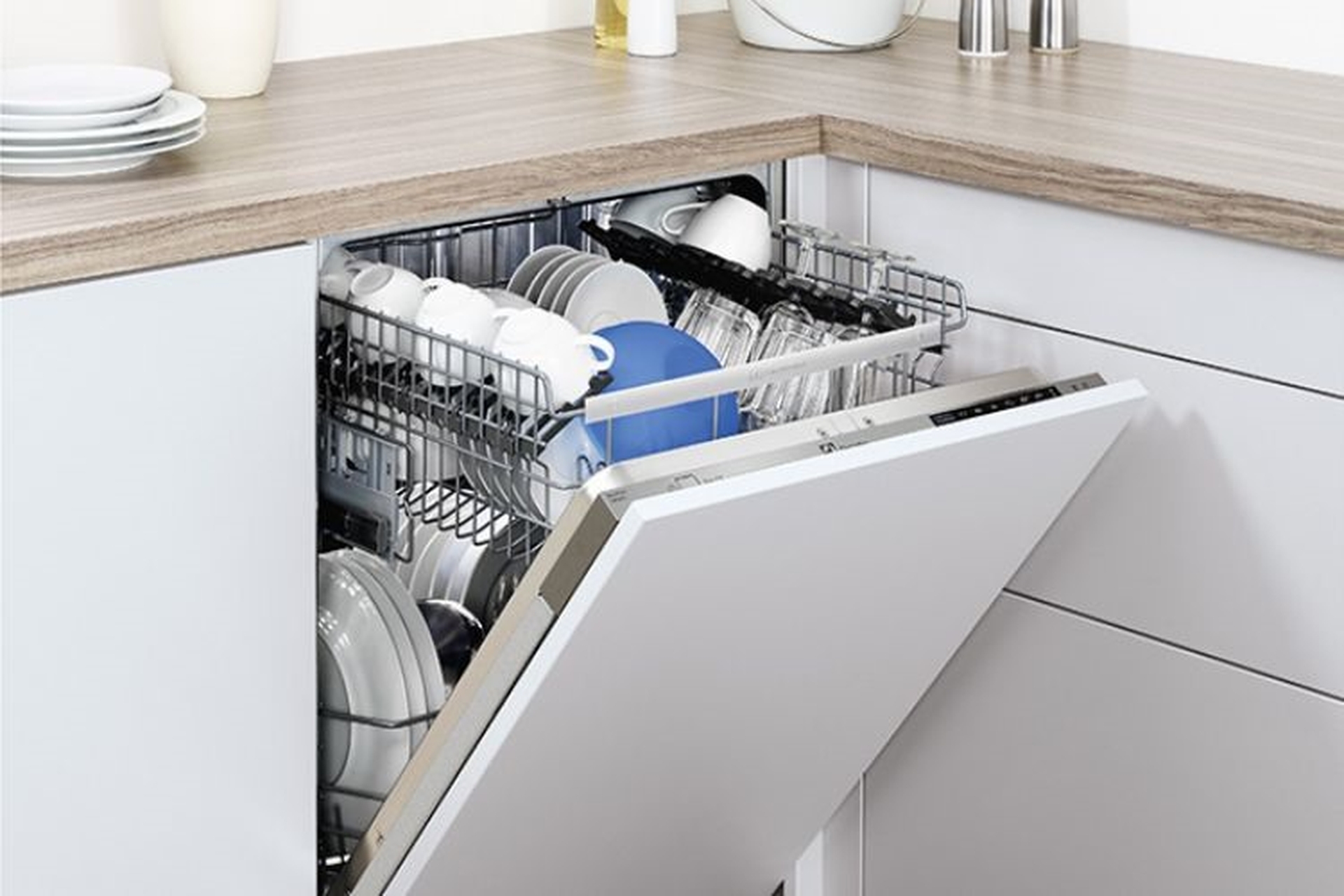 Máy rửa chén âm tủ loại nào tốt? Tìm hiểu các thương hiệu