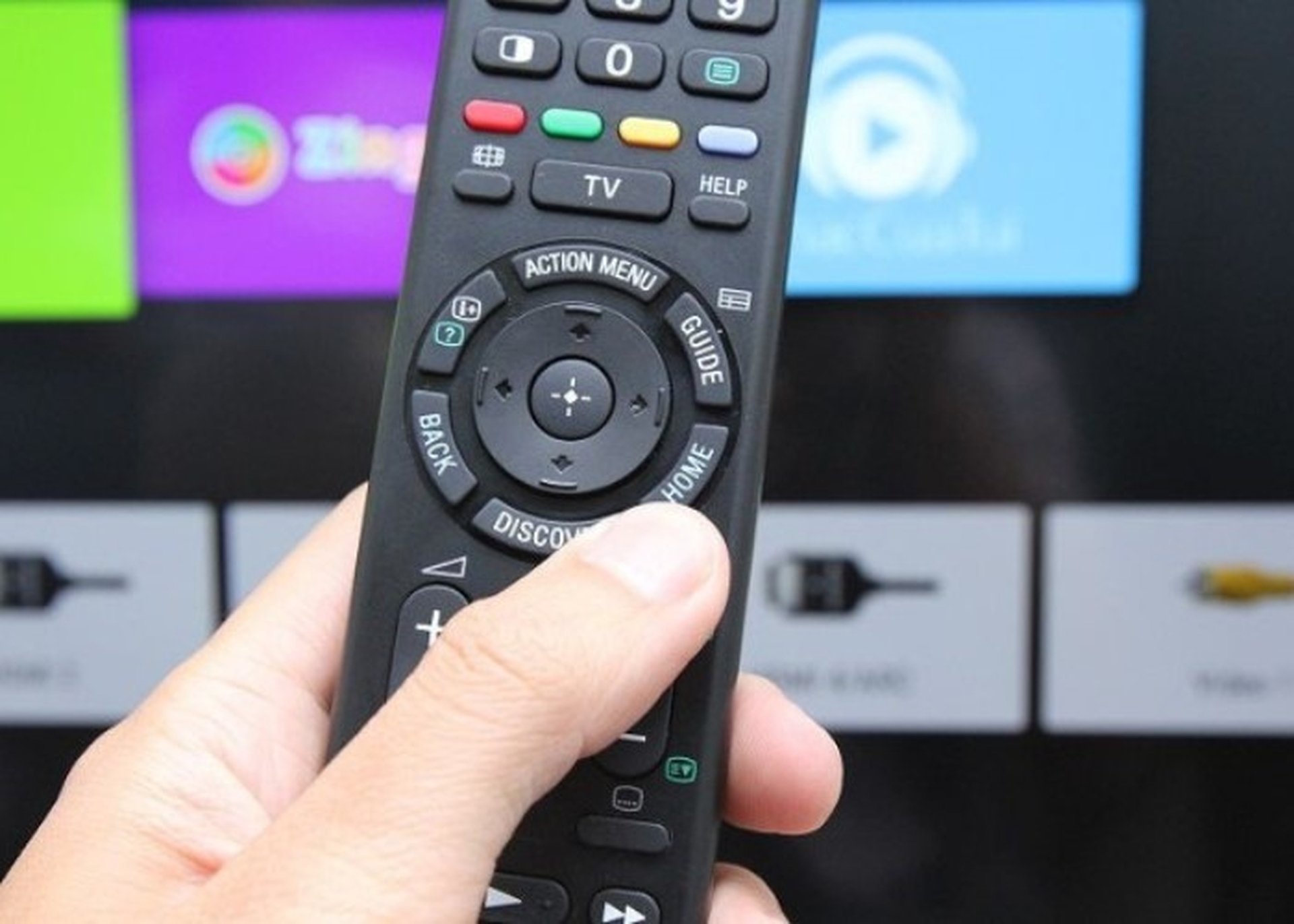 2. Cách nhận diện remote tivi Sony chính hãng