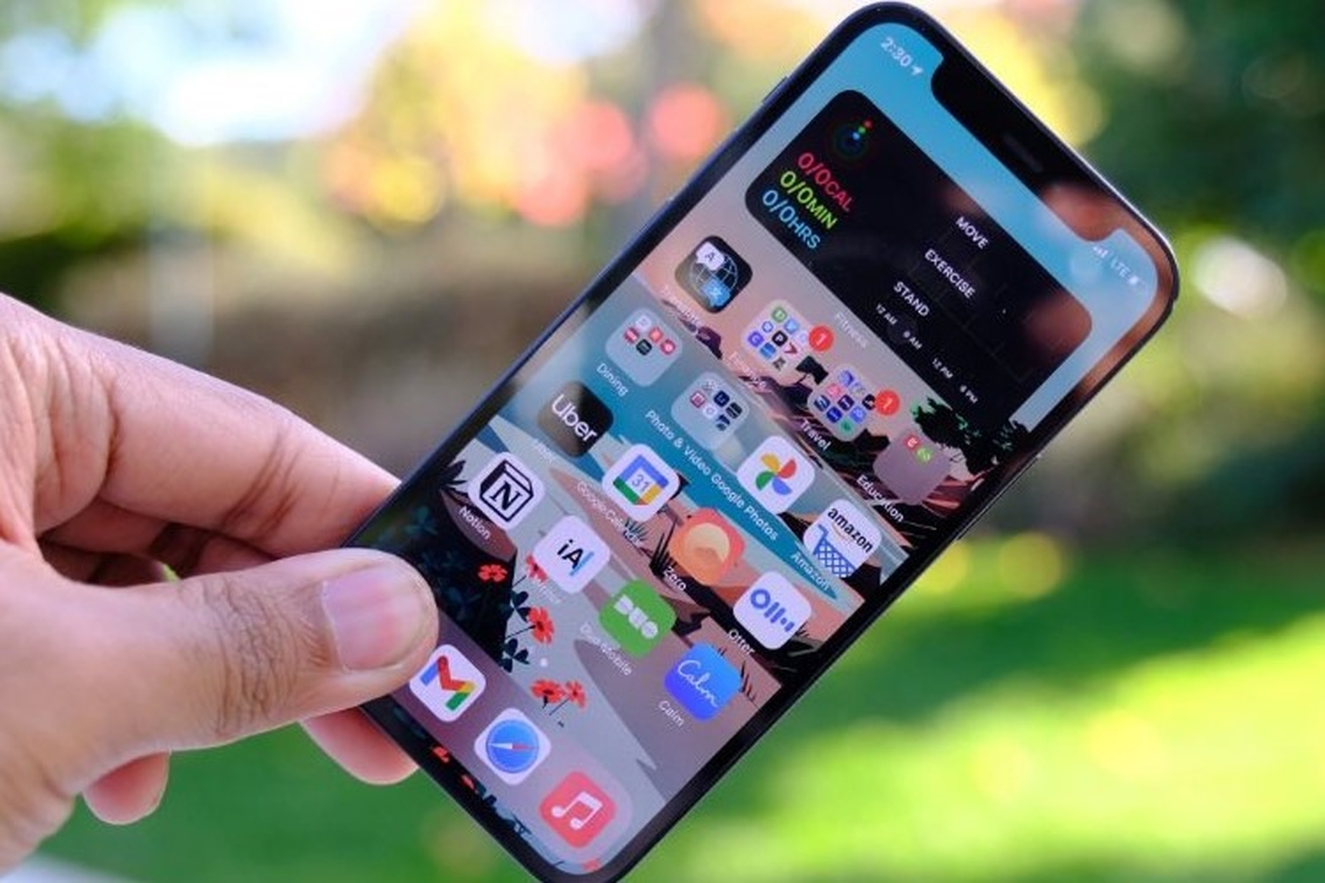 Hé lộ cách cài đặt hình nền iPhone đơn giản nhất, thoải mái thay đổi theo sở thích