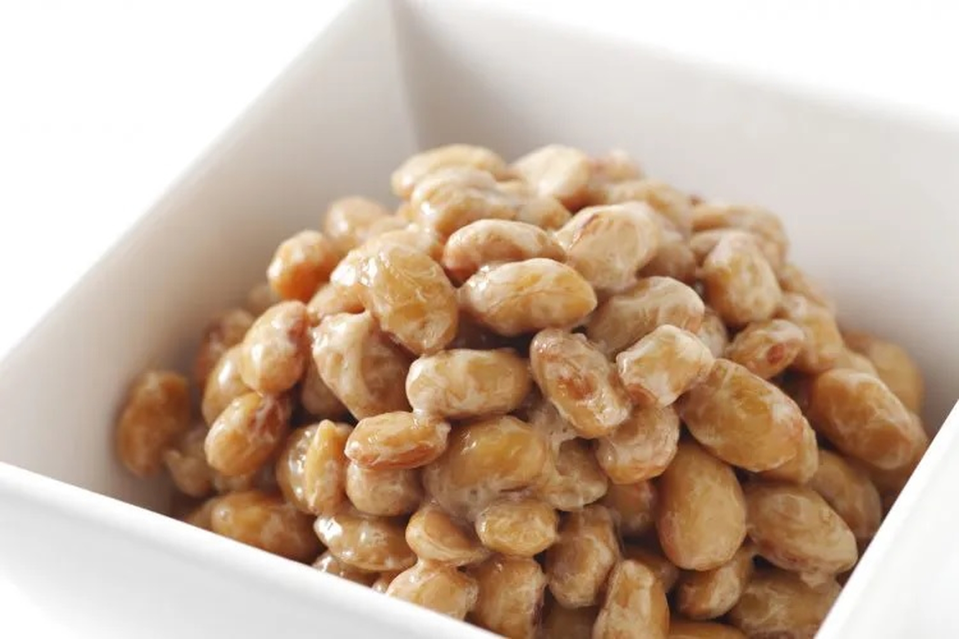 Đậu tương lên men Natto - Bí kíp sống khỏe, sống lâu của người Nhật ai cũng làm được