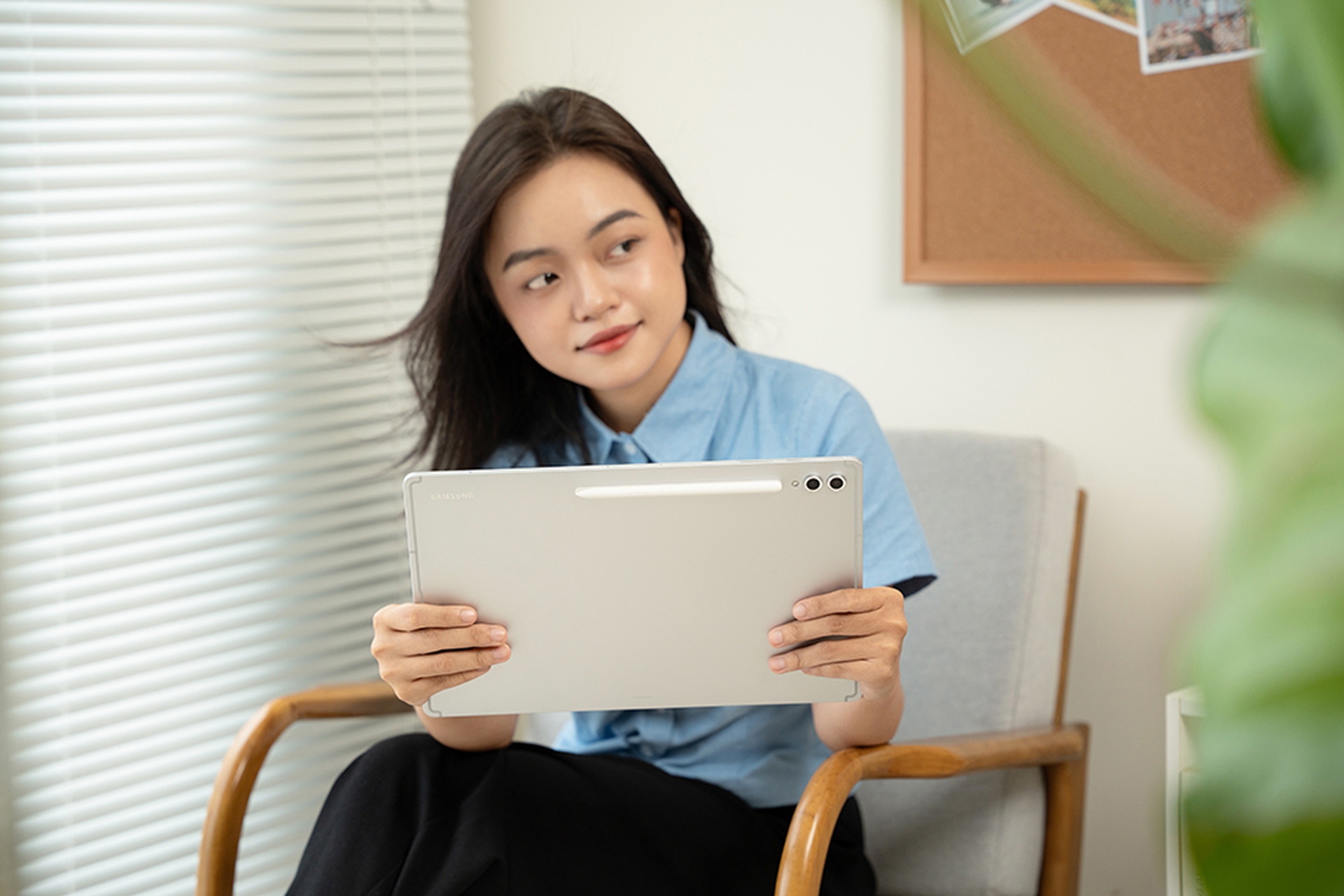 Giải quyết “núi” công việc cuối năm với Galaxy Tab S10 Ultra: Bí kíp mới cho dân công sở