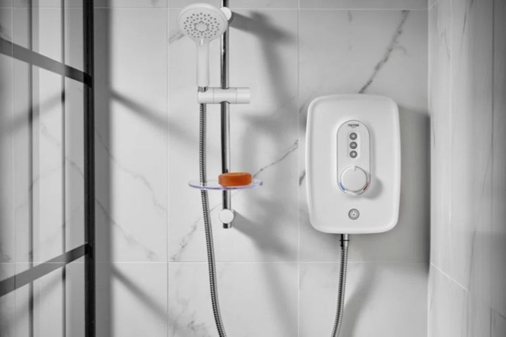 Mua máy nước nóng, bình nước nóng ở đâu tại Khánh Hòa chính hãng, giá tốt, sử dụng an toàn cho gia đình?