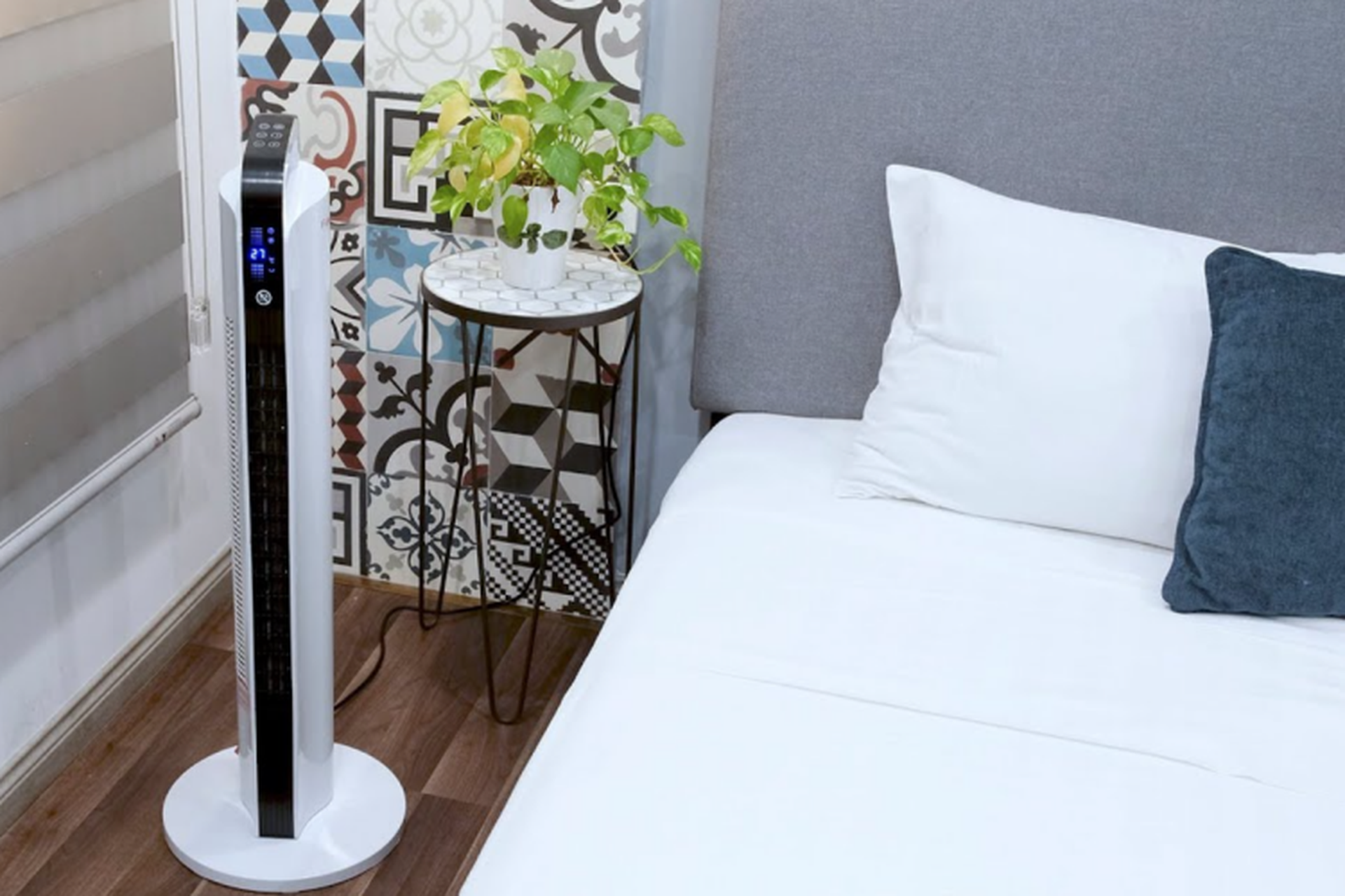 Khám phá 5 mẫu quạt sưởi phòng ngủ tốt nhất 2024: Sưởi ấm hiệu quả, bảo vệ sức khỏe gia đình tối ưu vào mùa lạnh