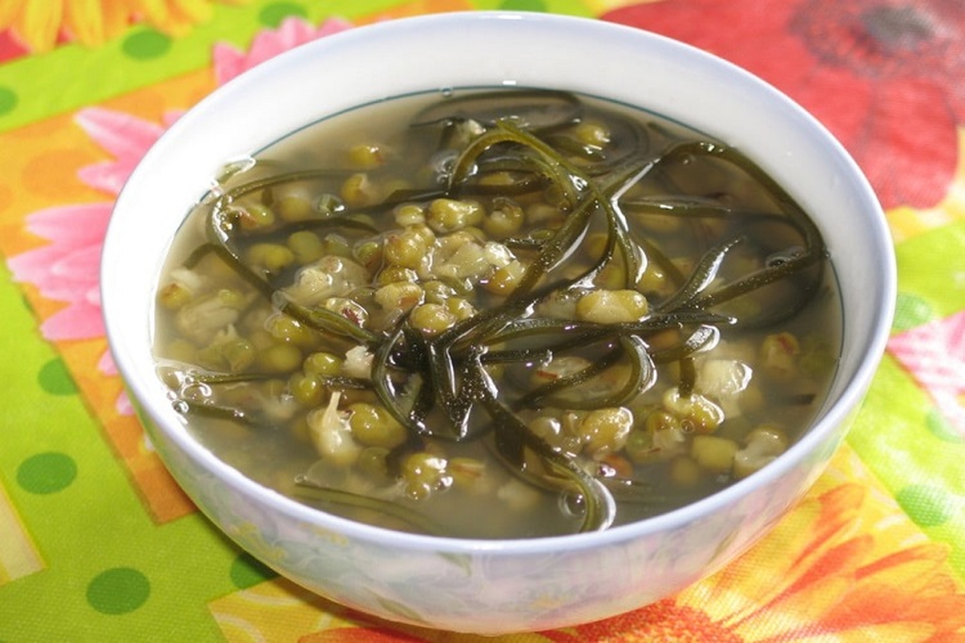 Rong biển nấu chè gì ngon? Khám phá 6 món chè rong biển thơm ngon và bổ dưỡng