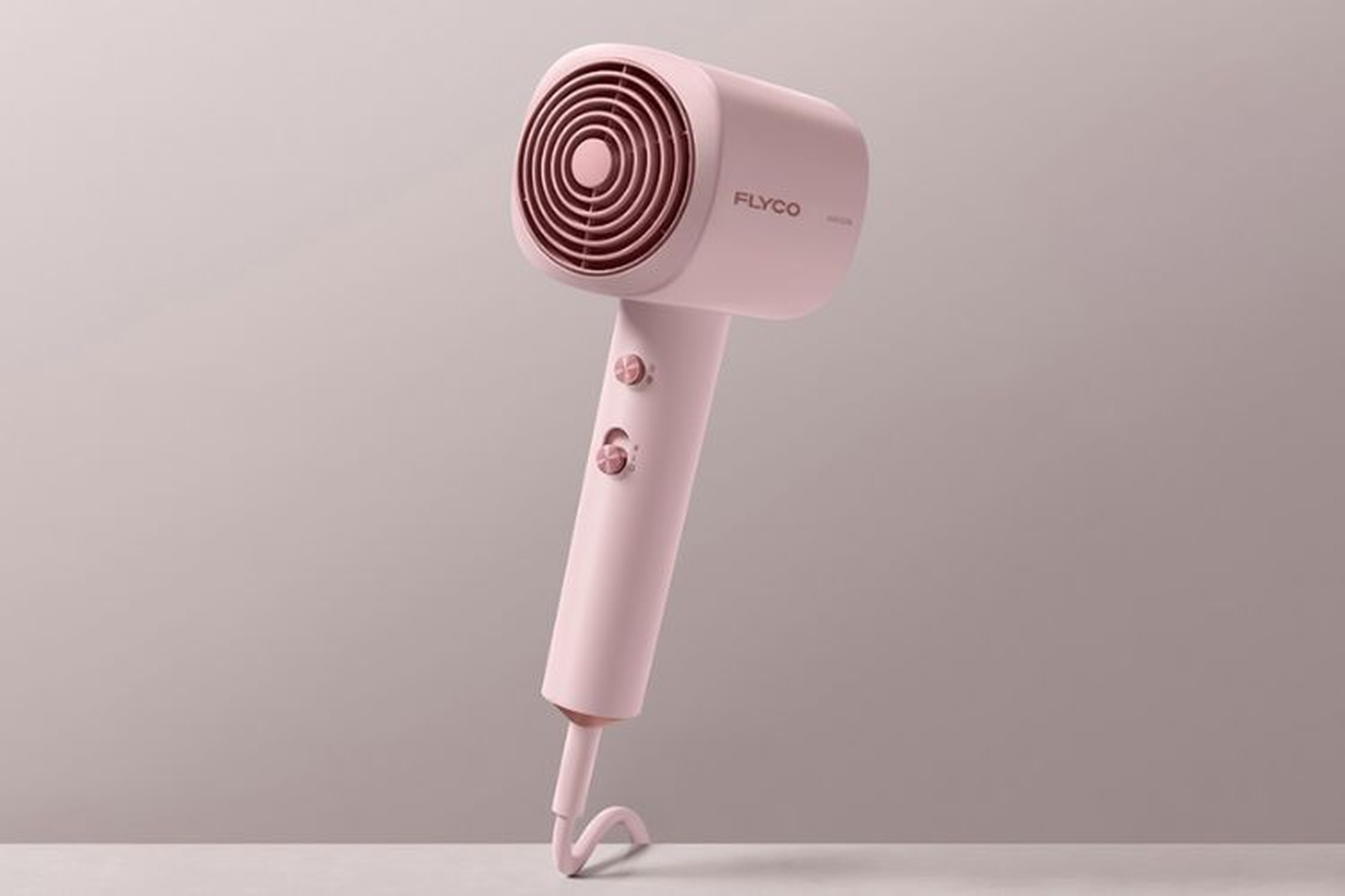 Máy sấy tóc Flyco có tốt không? Có nên mua không? Đánh giá chi tiết về thiết kế và tính năng từ A-Z