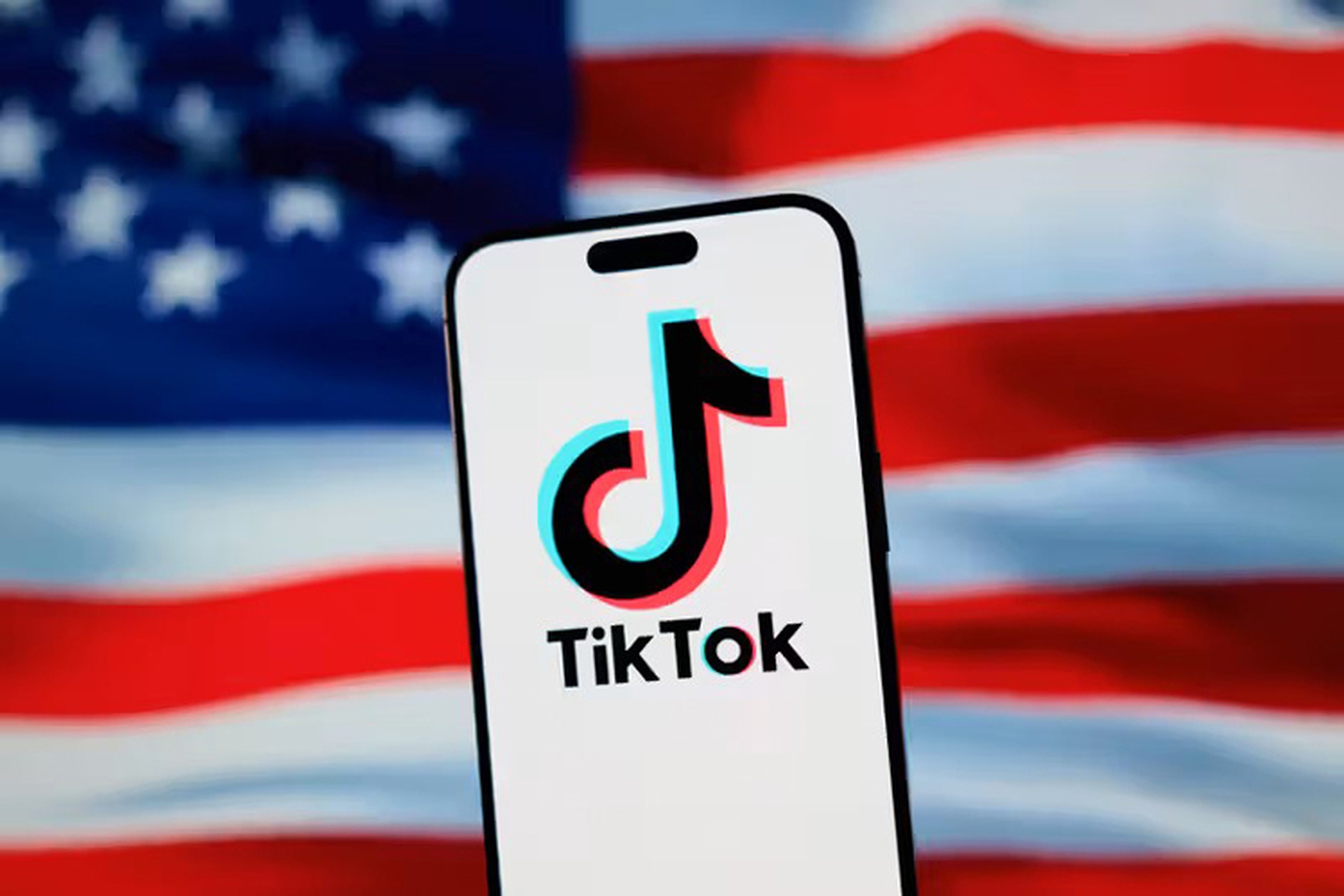 Trung Quốc cân nhắc bán TikTok cho Elon Musk