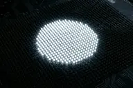 Công nghệ Local Dimming màn hình là gì? Vì sao tính năng này quan trọng với màn hình Mini LED?