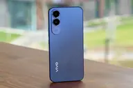 Đánh giá vivo V70 FE: Thiết kế chắc chắn, pin 7.000 mAh và màn hình đẹp có đáng đánh đổi bằng hiệu năng?