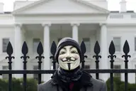 Anonymous là ai? Tìm hiểu về nhóm hacker bí ẩn và quyền lực nhất thế giới mạng