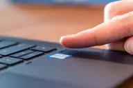 Bảo mật sinh trắc học trên laptop có an toàn không? Những điều mà bạn cần biết