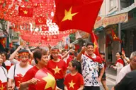 Cap check in 2/9: 100+ câu hay, hài hước và ý nghĩa cho ảnh ngày Quốc khánh