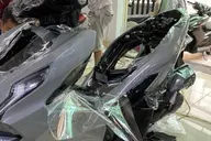 Có nên dán chống xước xe máy không? Những điều bạn cần biết trước khi quyết định