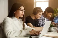 Có nên học đại học từ xa không? Phân tích toàn diện để chọn đúng hướng học phù hợp