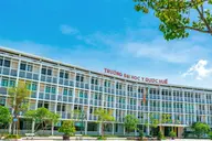 Dự đoán điểm chuẩn Y Huế 2025: Cẩm nang toàn diện bạn nên biết khi cân nhắc chọn nguyện vọng