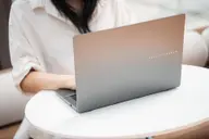 Mua laptop năm 2026 cần quan tâm những gì? 8 tiêu chí học sinh, sinh viên cần biết để chọn laptop tốt