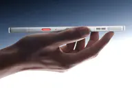 REDMAGIC 12 Pro+ “giảm cân” để chiều game thủ: Viền 0,96 mm, thân máy bo cong dễ cầm
