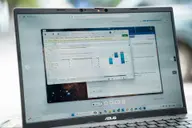 Vivobook S14 có đáng mua cho tân sinh viên 2026? Có phải chiếc laptop dùng tốt trong 4 năm đại học?