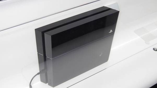 PS4 sẽ được Sony cập nhật phiên bản mới