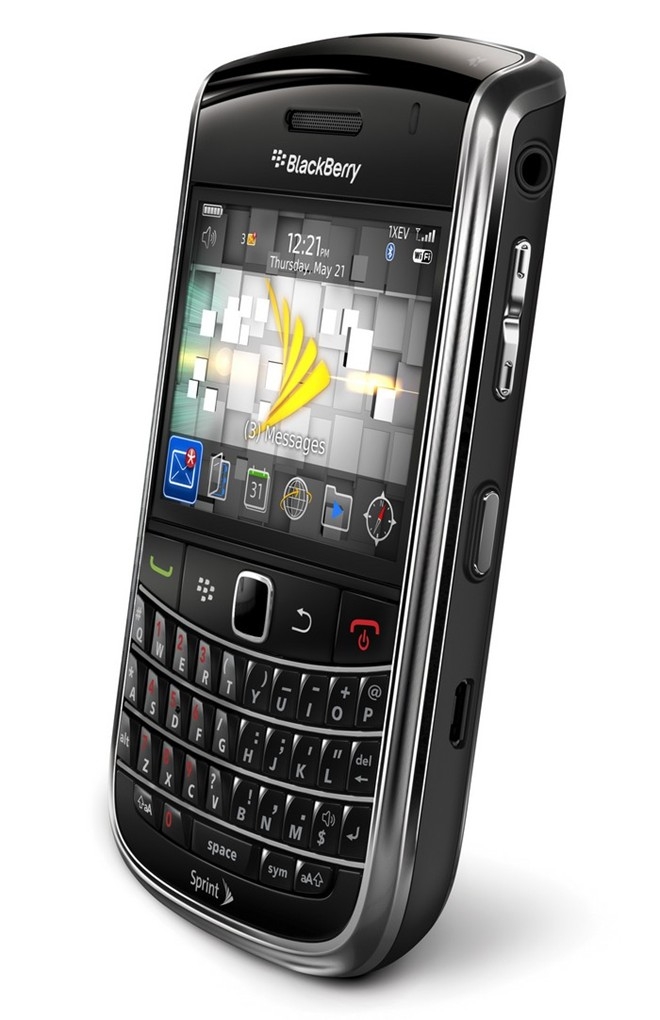 Nồi đồng cối đá Blackberry 9650 chất lừ hấp dẫn người dùng