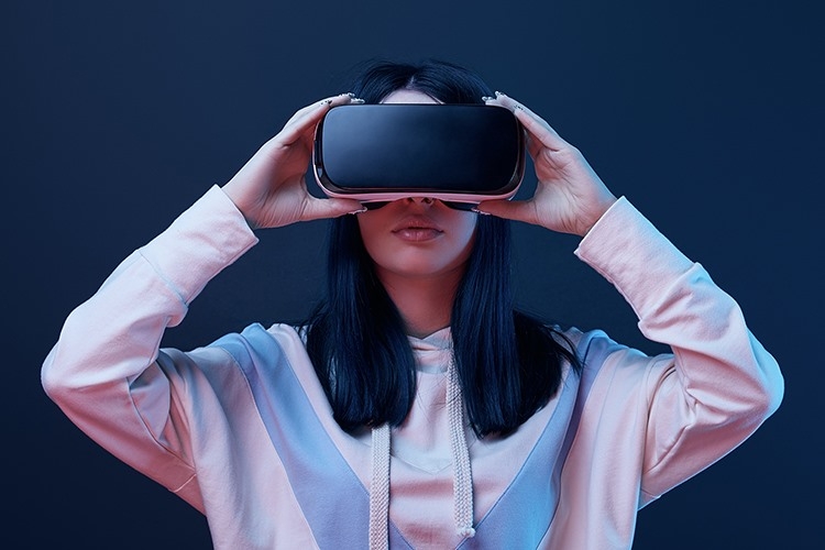 Kính thực tế ảo AR/VR của Apple sẽ có giá hơn 2,000 USD