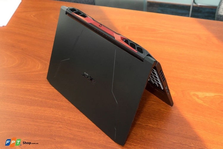 Top 5 laptop AMD Ryzen 7, “làm chủ cuộc chơi” không khó
