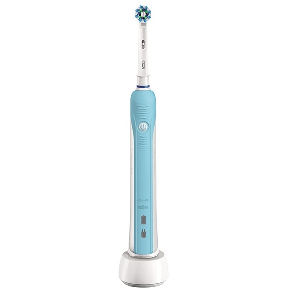 Bàn chải đánh răng điện Oral-B Pro 500 D16.513