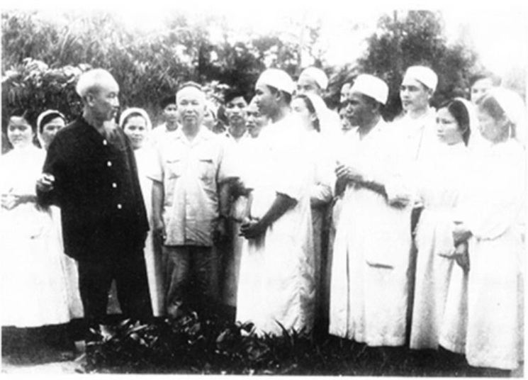 20 tháng 4 là ngày gì 7