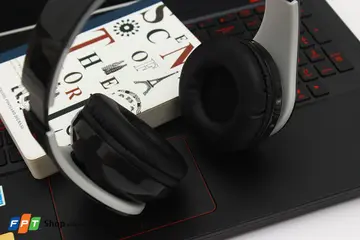 Tai nghe choàng đầu có MIC Bluetooth Unik BT05