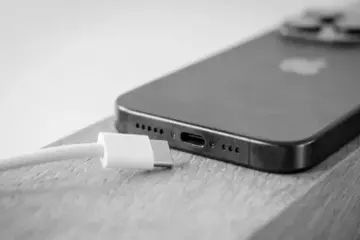 iPhone 16 Plus dùng được bao lâu? Tìm hiểu sự thật về thời lượng pin ...