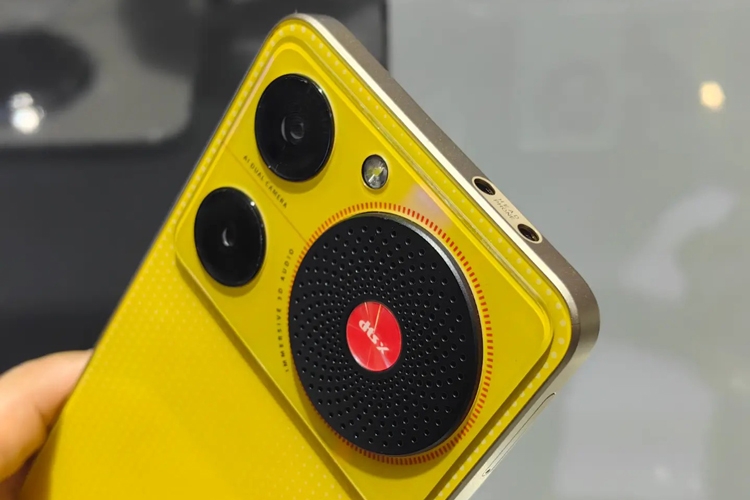 3 mẫu smartphone Trung Quốc độc đáo mà bạn có thể đã bỏ lỡ trong năm 2024 - hình 2